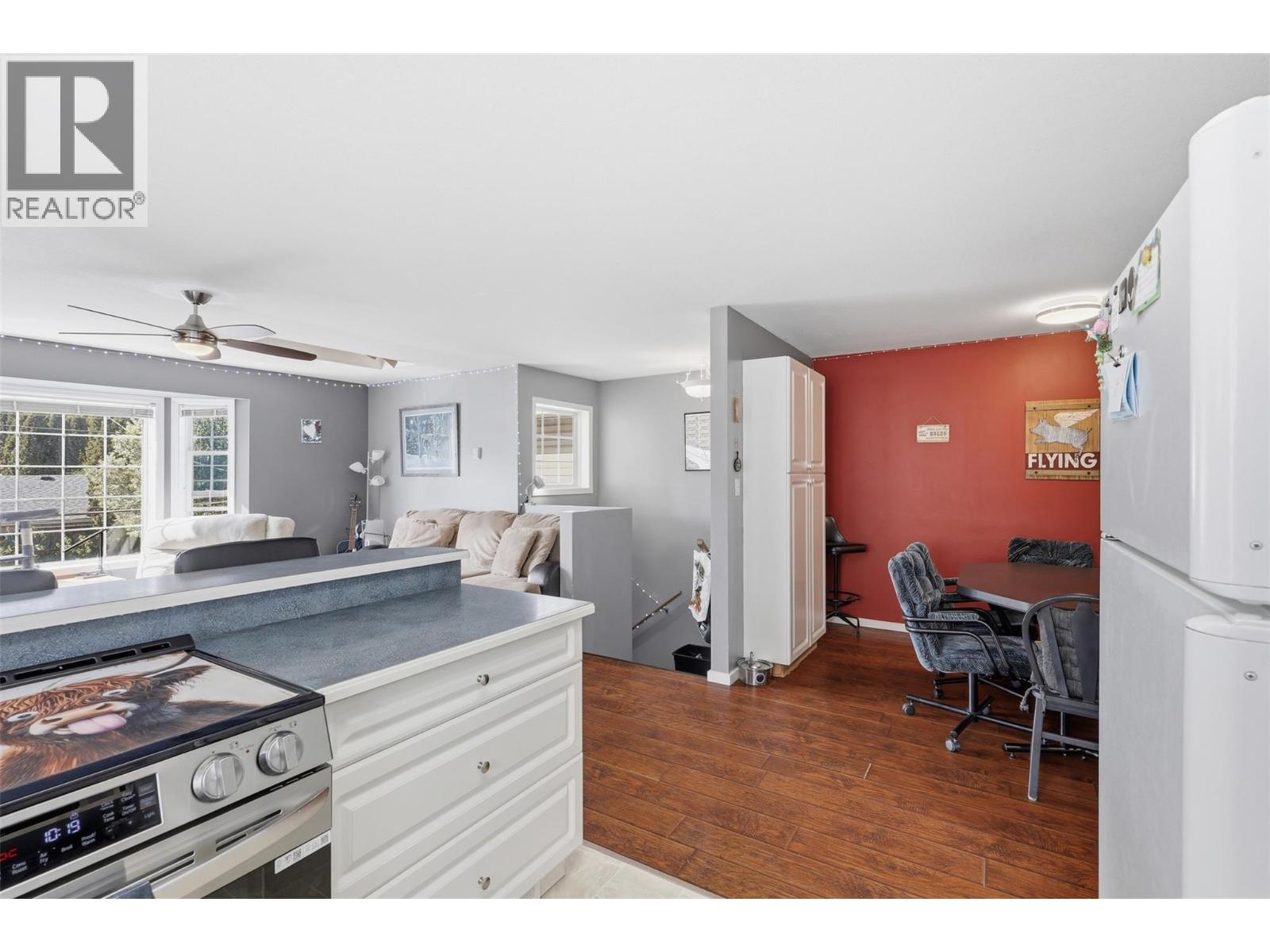 249 Juniper Avenue, Kamloops, British Columbia  V2B 1H8 - Photo 5 - 10384503