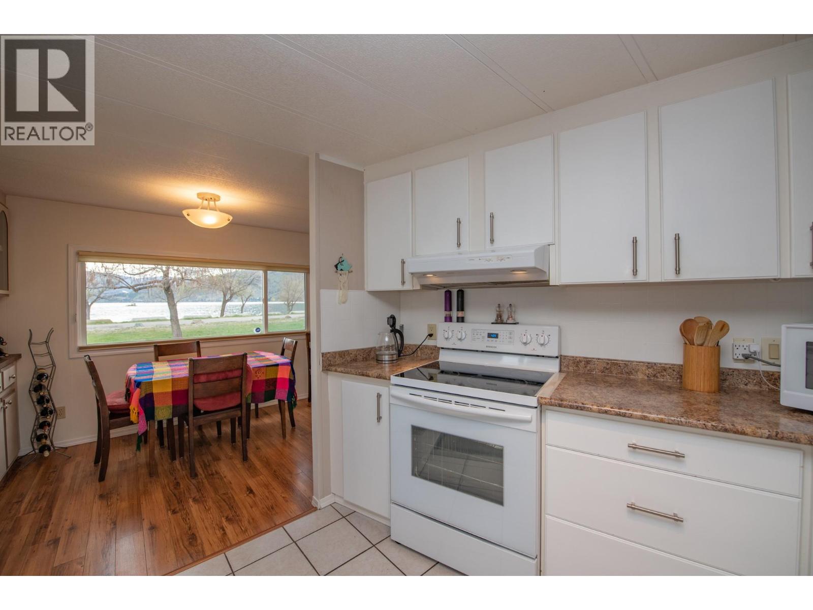 2727 Lakeshore Road Unit# 48, Vernon, British Columbia  V1H 1X5 - Photo 15 - 10384446