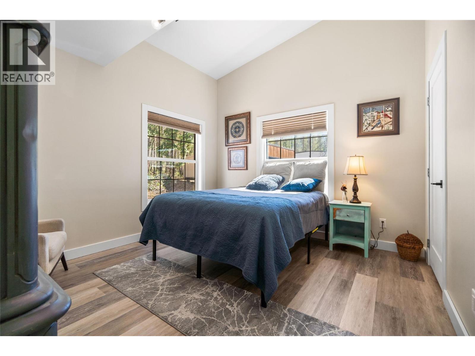 392 Columbia Gardens Road, Trail, British Columbia  V1R 4W6 - Photo 8 - 10384477