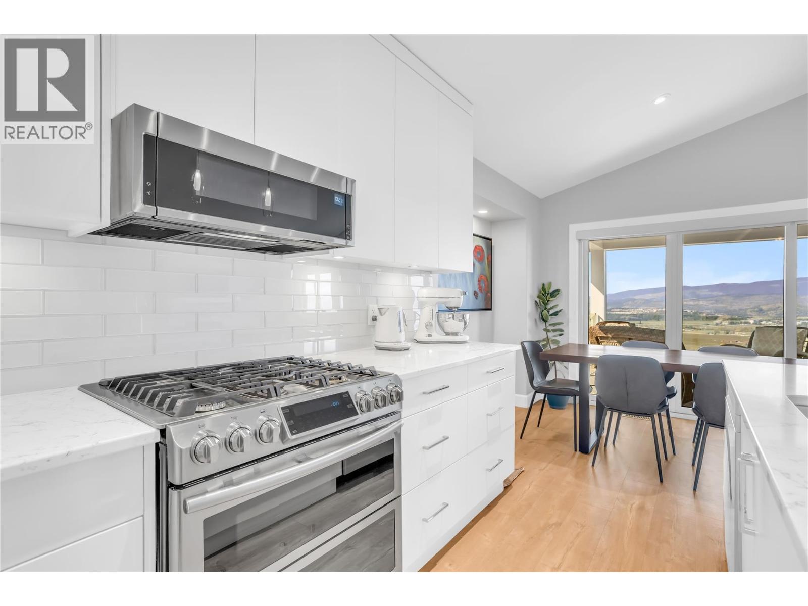 3874 Escena Drive, Kelowna, British Columbia  V1X 8E4 - Photo 16 - 10384311