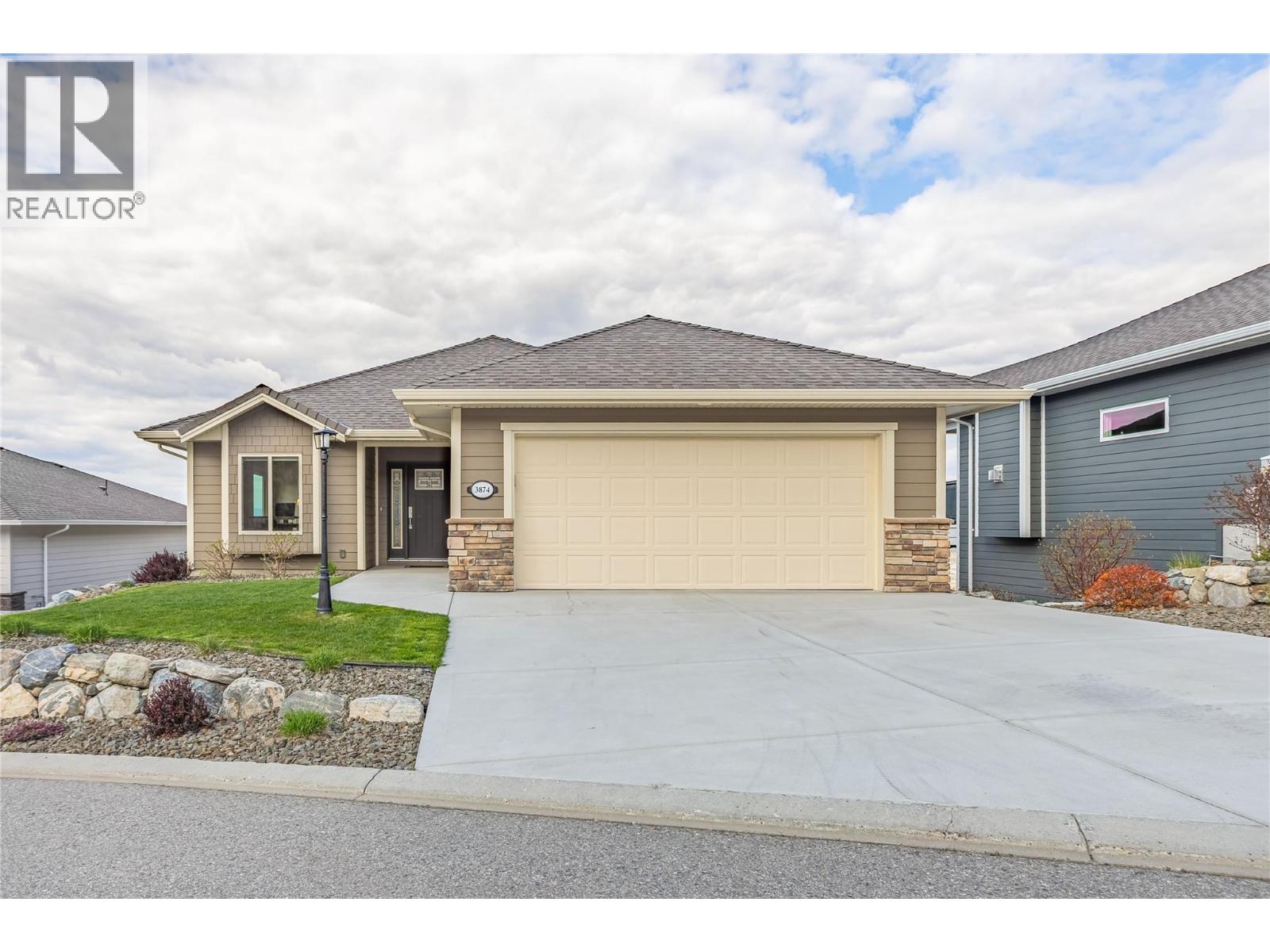 3874 Escena Drive, Kelowna, British Columbia  V1X 8E4 - Photo 2 - 10384311