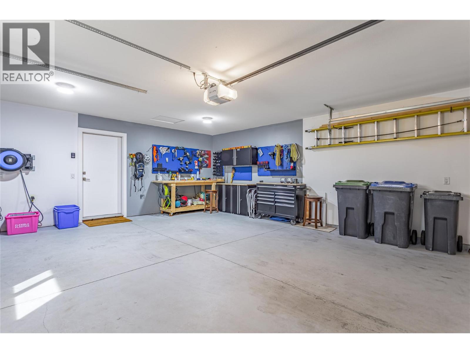 3874 Escena Drive, Kelowna, British Columbia  V1X 8E4 - Photo 41 - 10384311