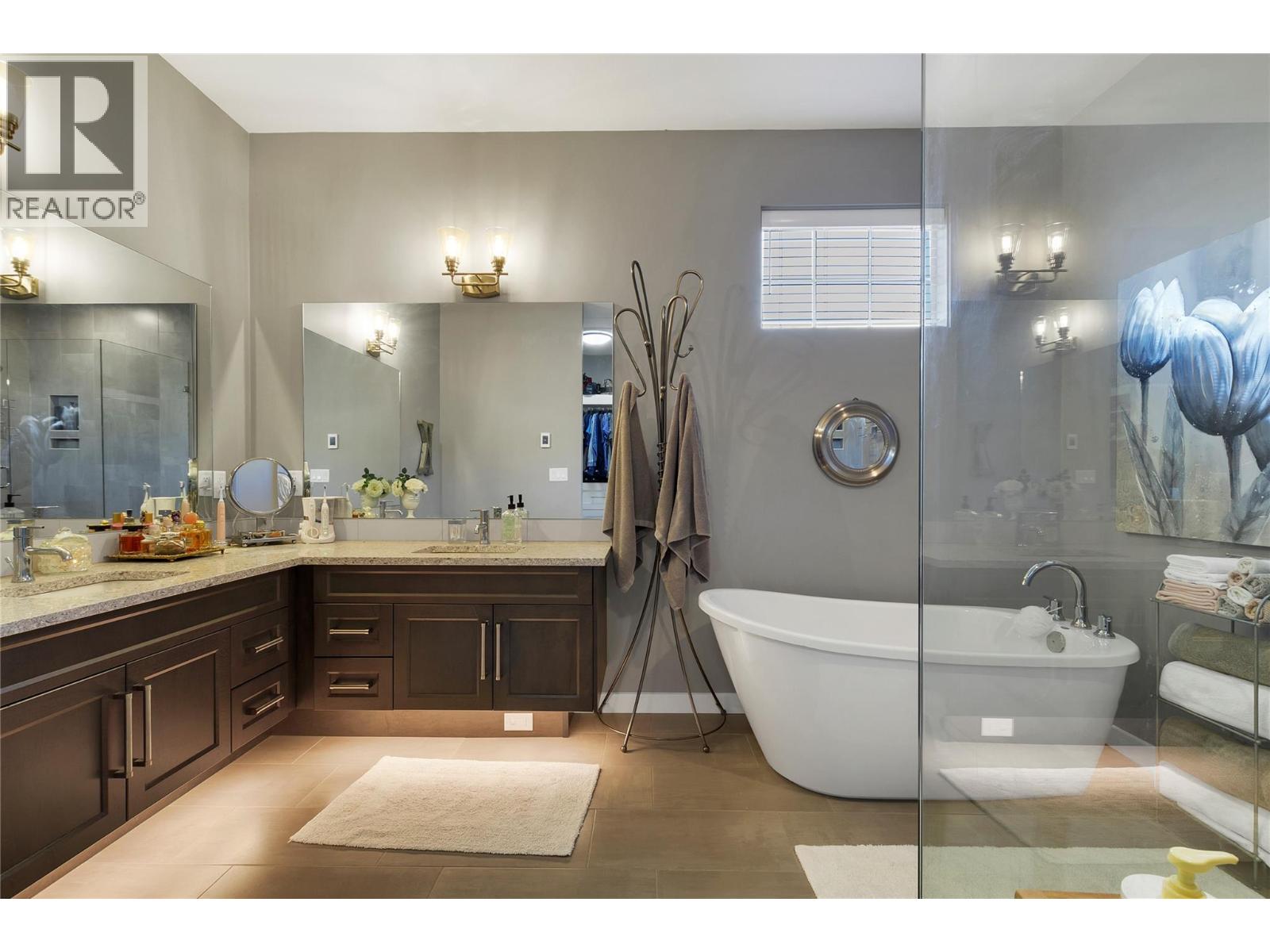 595 Vineyard Way N Unit# 31, Vernon, British Columbia  V1H 2M2 - Photo 46 - 10384238