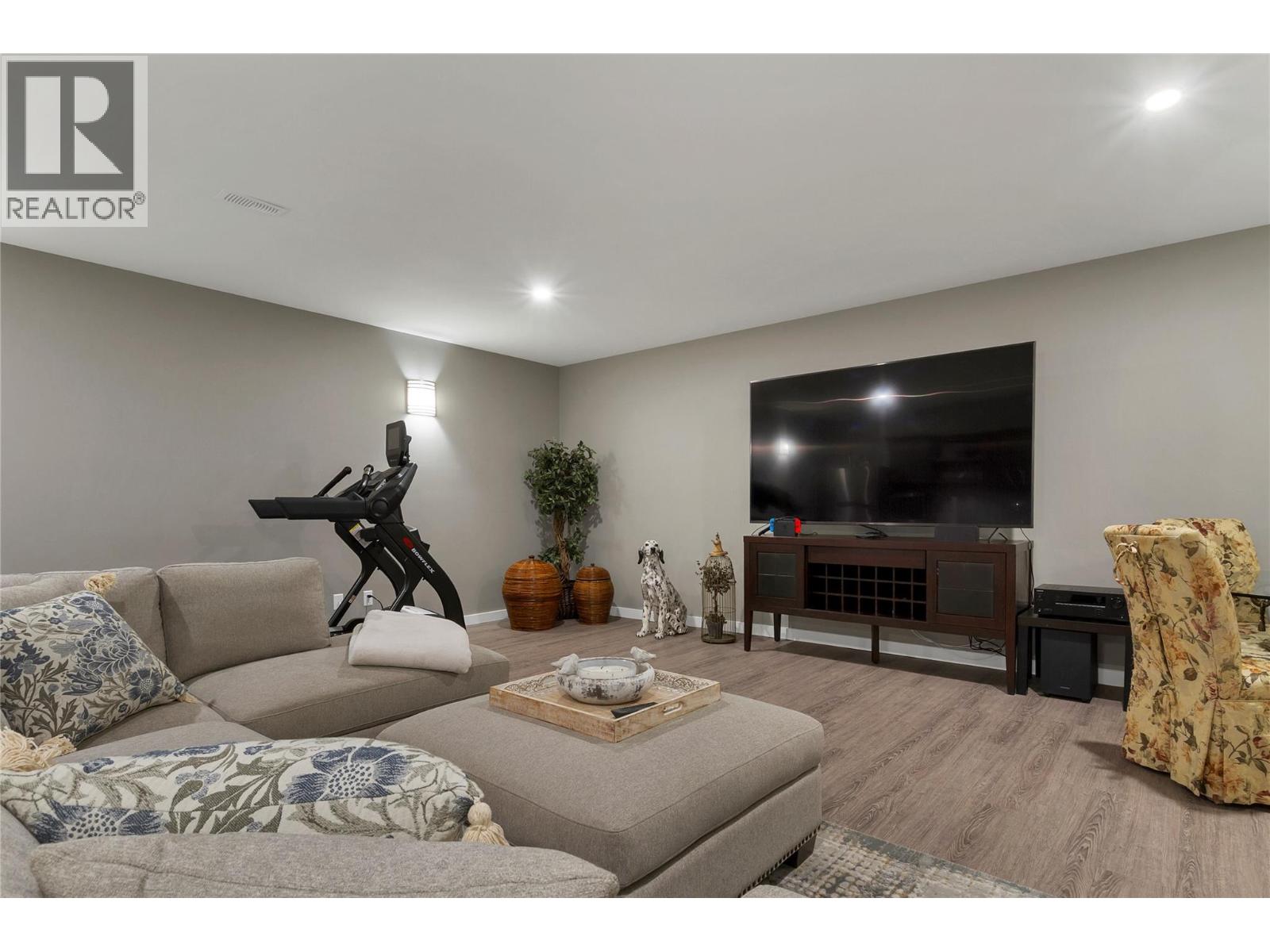 595 Vineyard Way N Unit# 31, Vernon, British Columbia  V1H 2M2 - Photo 53 - 10384238