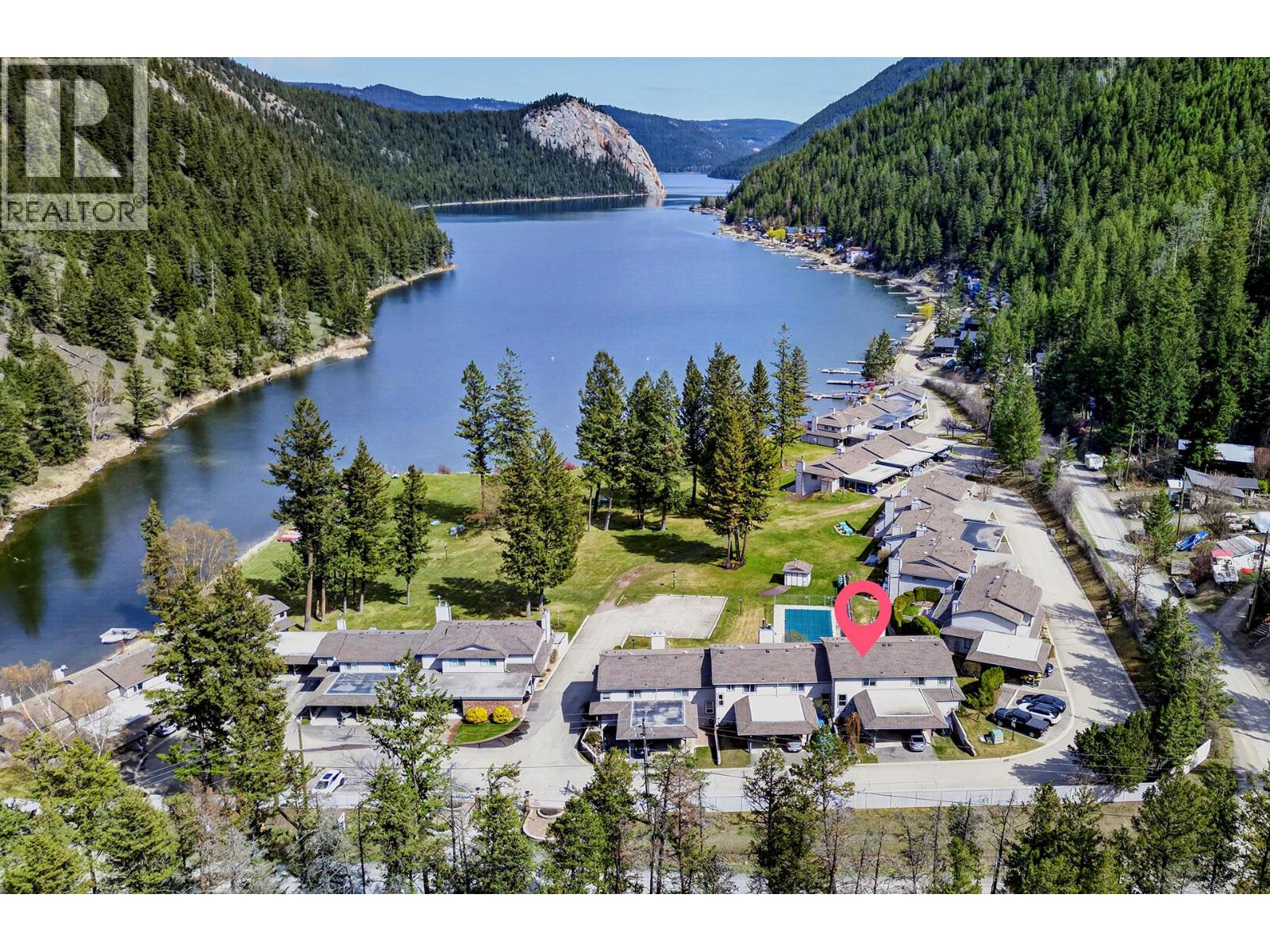 1801 Paul Lake Road Unit# 25, Kamloops, British Columbia  V2H 1N7 - Photo 1 - 10384504