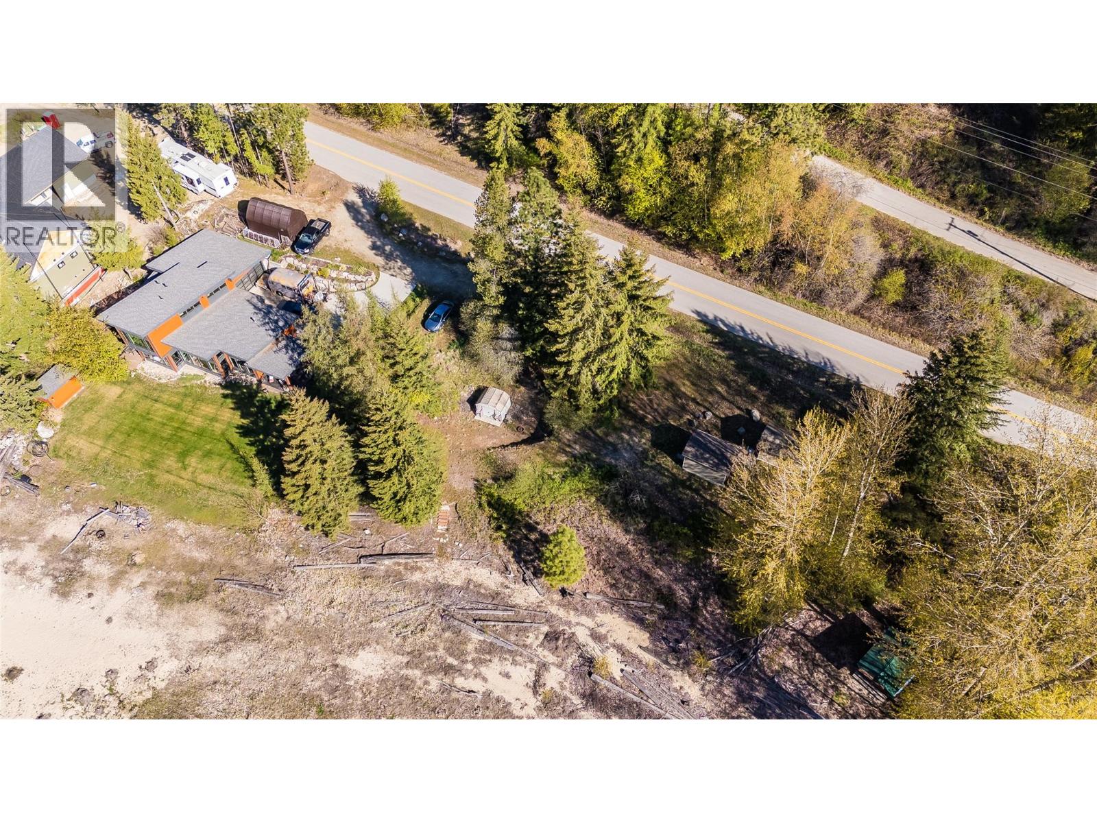 5378 Broadwater Road, Castlegar, British Columbia  V2N 4V8 - Photo 13 - 10383722