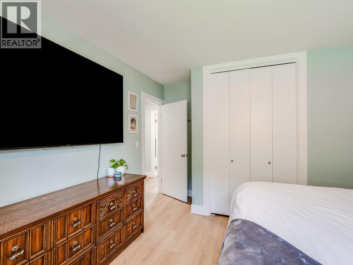 3557 Highway Drive, Trail, British Columbia  V1R 2T9 - Photo 19 - 10384413