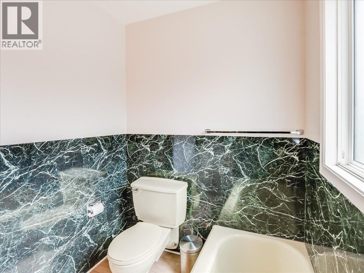 3557 Highway Drive, Trail, British Columbia  V1R 2T9 - Photo 26 - 10384413