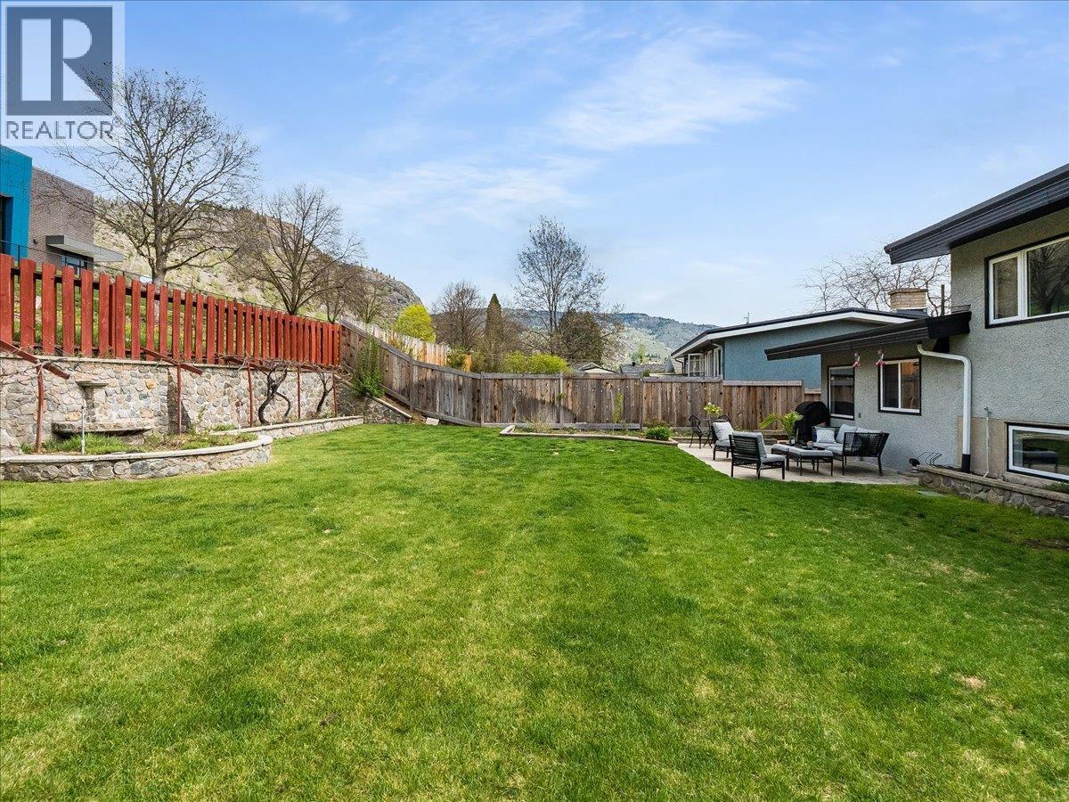 3557 Highway Drive, Trail, British Columbia  V1R 2T9 - Photo 47 - 10384413