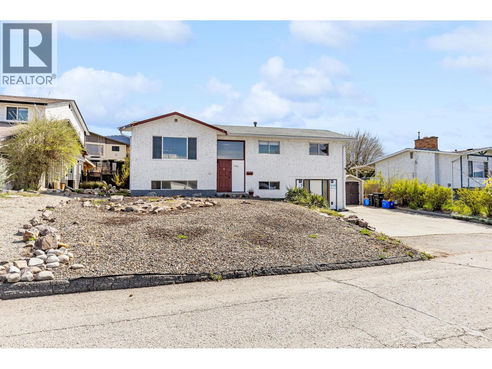 3103 13th Street, Vernon, British Columbia  V1T 6T6 - Photo 3 - 10384177