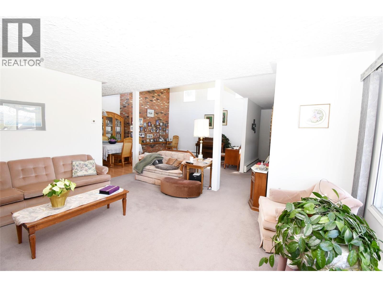 5755 Mcclure Road, Vernon, British Columbia  V1B 3R1 - Photo 27 - 10384060