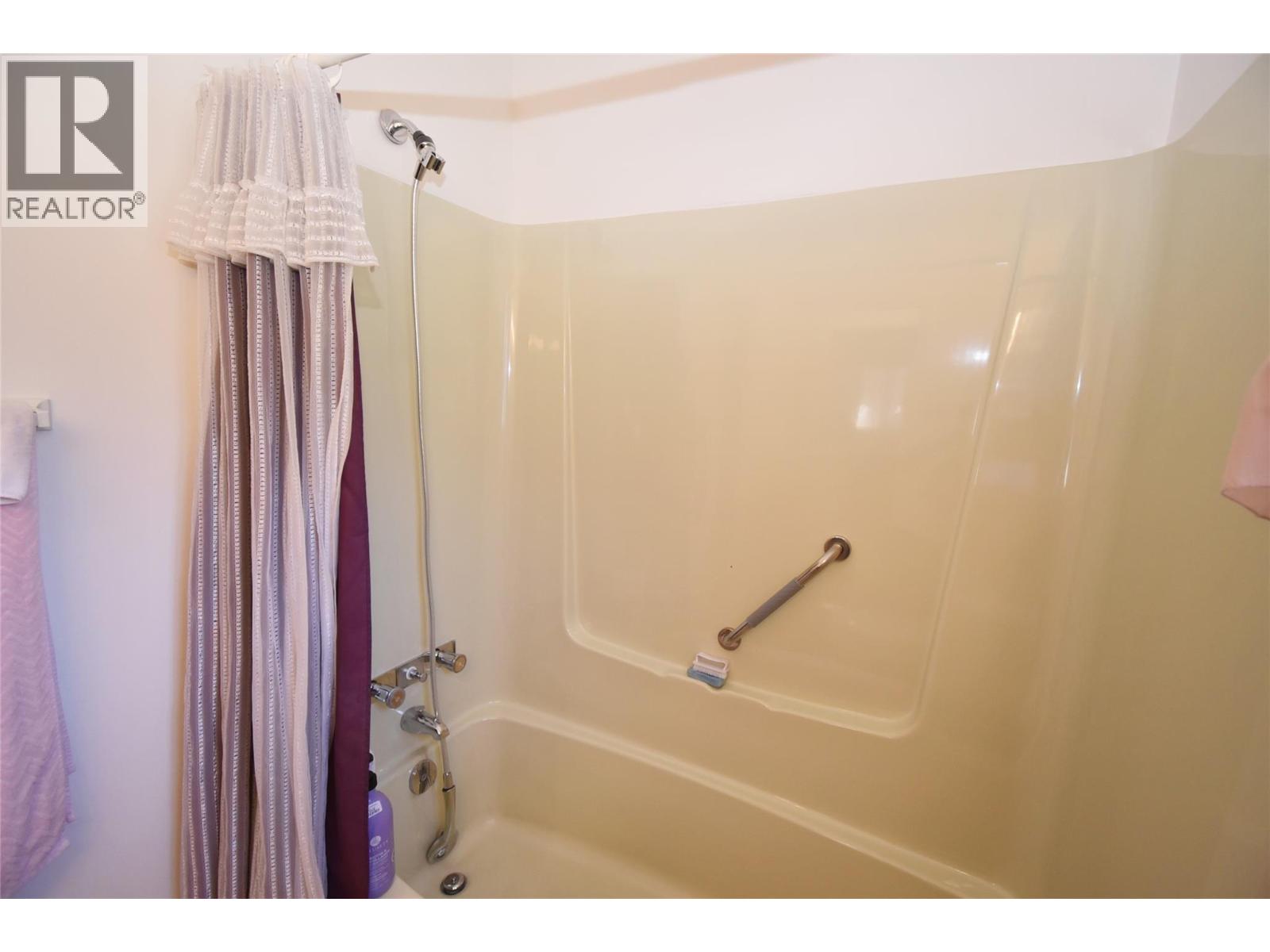 5755 Mcclure Road, Vernon, British Columbia  V1B 3R1 - Photo 47 - 10384060