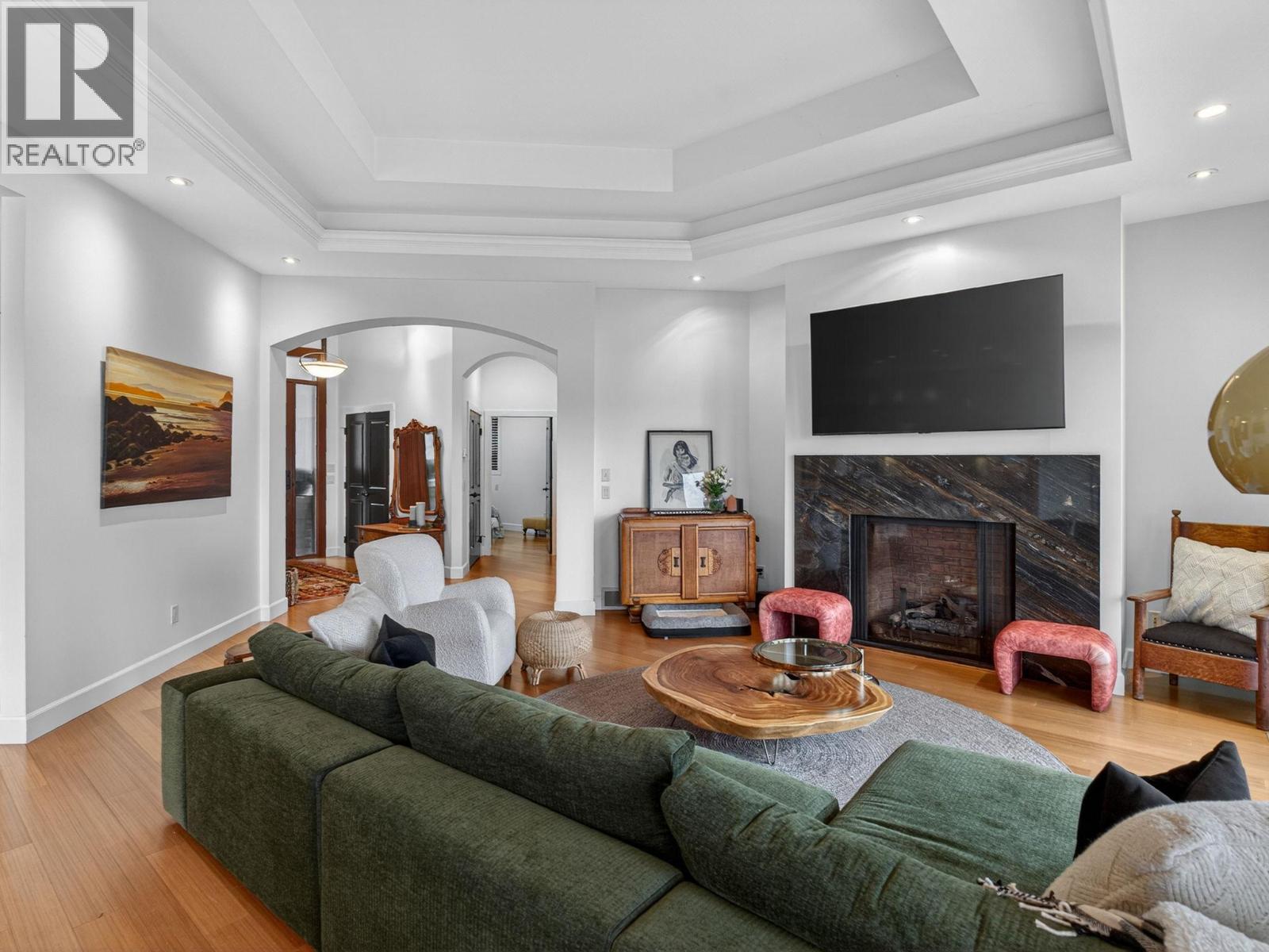 390 Okaview Road, Kelowna, British Columbia  V1W 4K3 - Photo 11 - 10378222