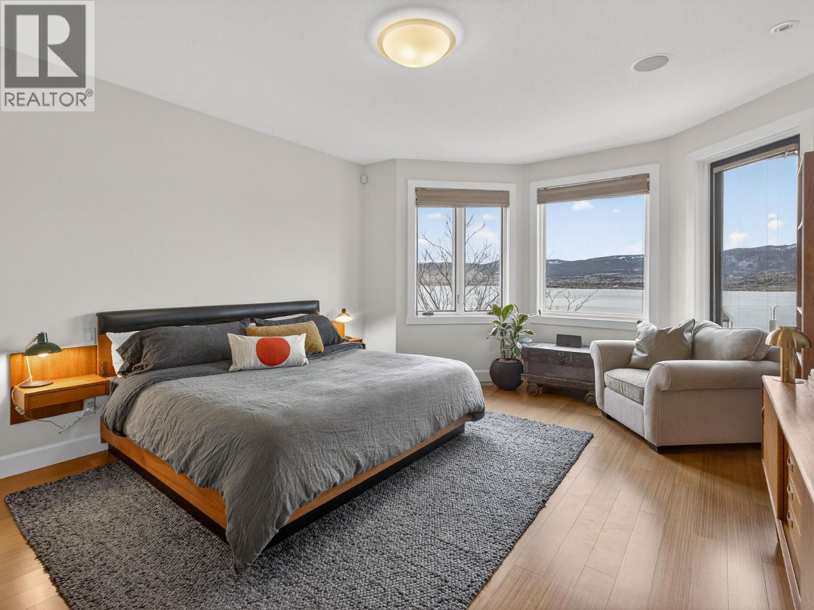 390 Okaview Road, Kelowna, British Columbia  V1W 4K3 - Photo 23 - 10378222