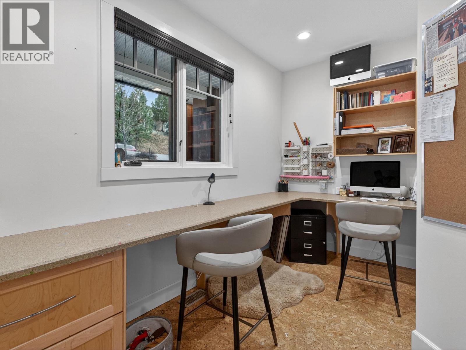 390 Okaview Road, Kelowna, British Columbia  V1W 4K3 - Photo 29 - 10378222