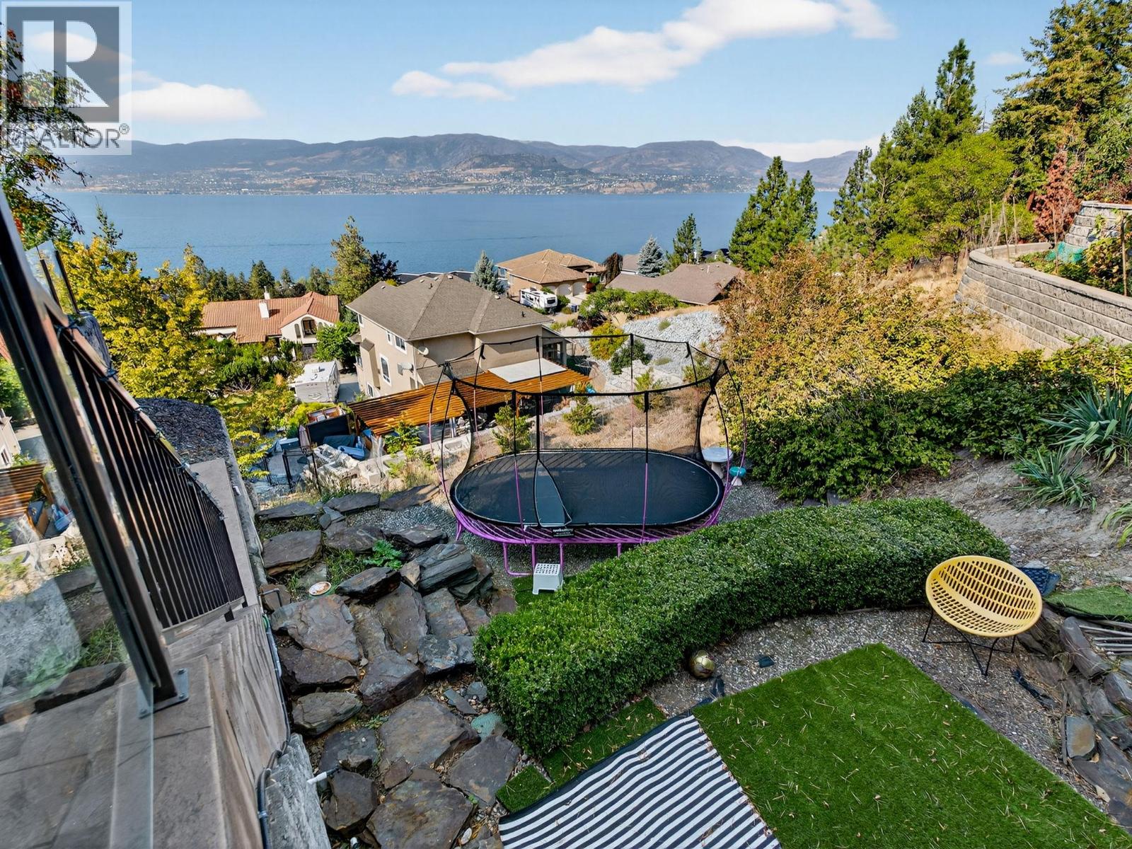 390 Okaview Road, Kelowna, British Columbia  V1W 4K3 - Photo 35 - 10378222