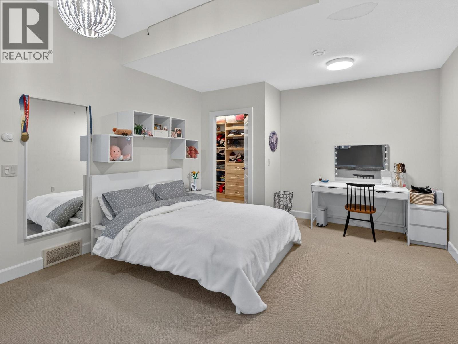 390 Okaview Road, Kelowna, British Columbia  V1W 4K3 - Photo 50 - 10378222