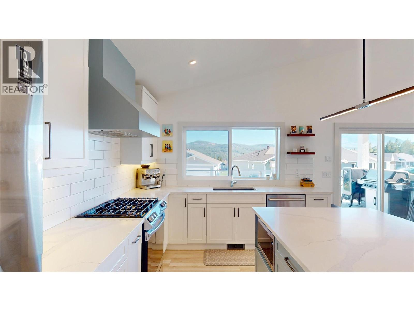 365 Legacy Lookout, Cranbrook, British Columbia  V1C 0E4 - Photo 10 - 10384497