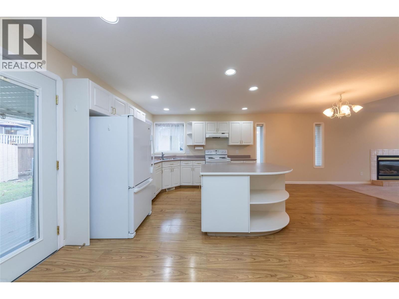 723 Singh Street Unit# 3, Kamloops, British Columbia  V2B 5C5 - Photo 12 - 10384496