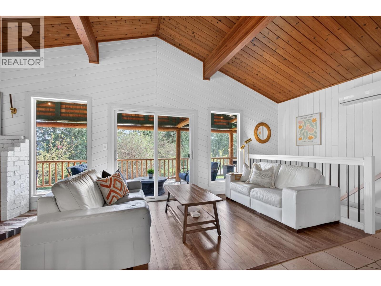 374 Kildare Way, Vernon, British Columbia  V1H 2C7 - Photo 7 - 10383235