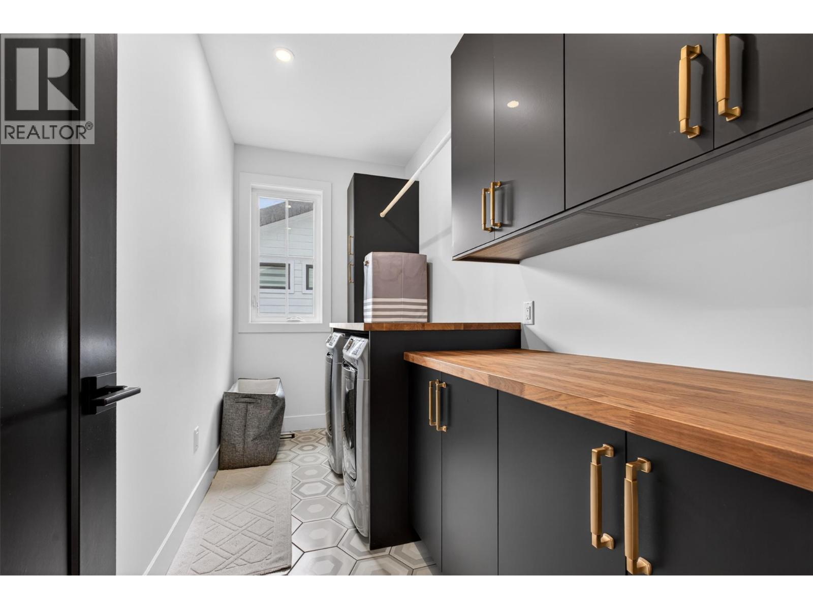 697 Balsam Road, Kelowna, British Columbia  V1W 1C1 - Photo 43 - 10382964