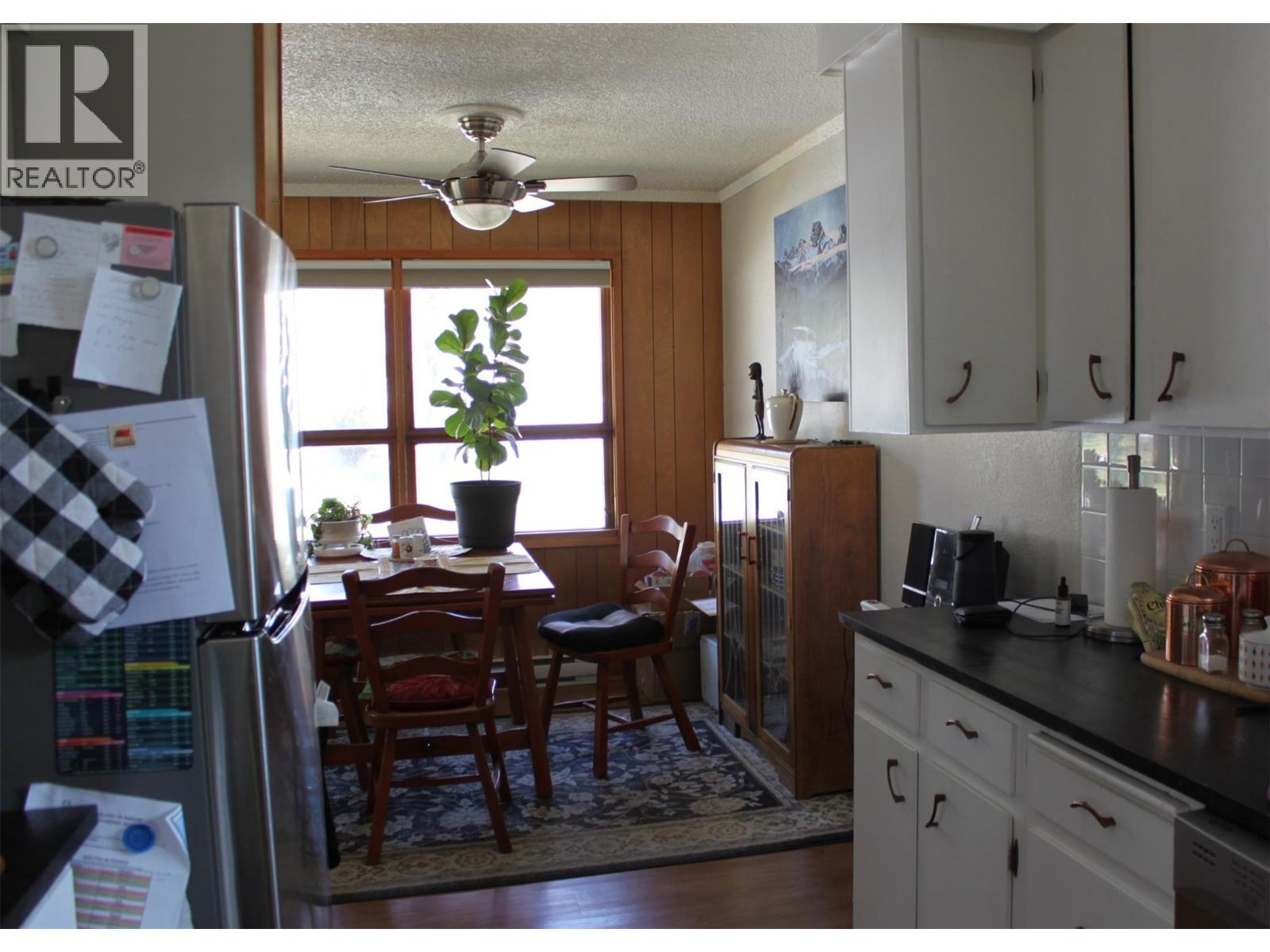 119 2nd Avenue Nw, Nakusp, British Columbia  V0G 1R0 - Photo 12 - 10384393