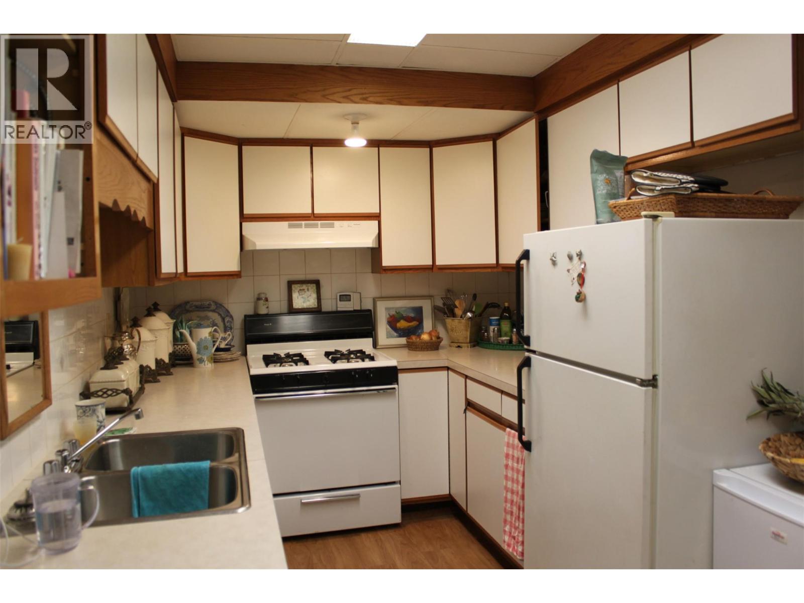 119 2nd Avenue Nw, Nakusp, British Columbia  V0G 1R0 - Photo 22 - 10384393