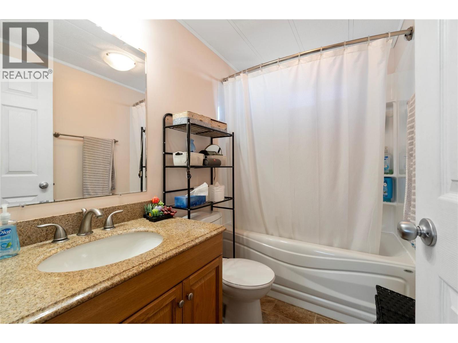 1361 30 Street Se Unit# 16, Salmon Arm, British Columbia  V1E 2N4 - Photo 24 - 10382678