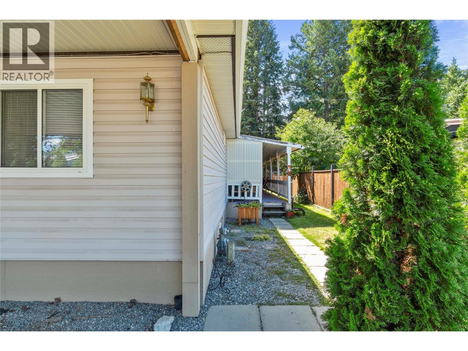 1361 30 Street Se Unit# 16, Salmon Arm, British Columbia  V1E 2N4 - Photo 41 - 10382678