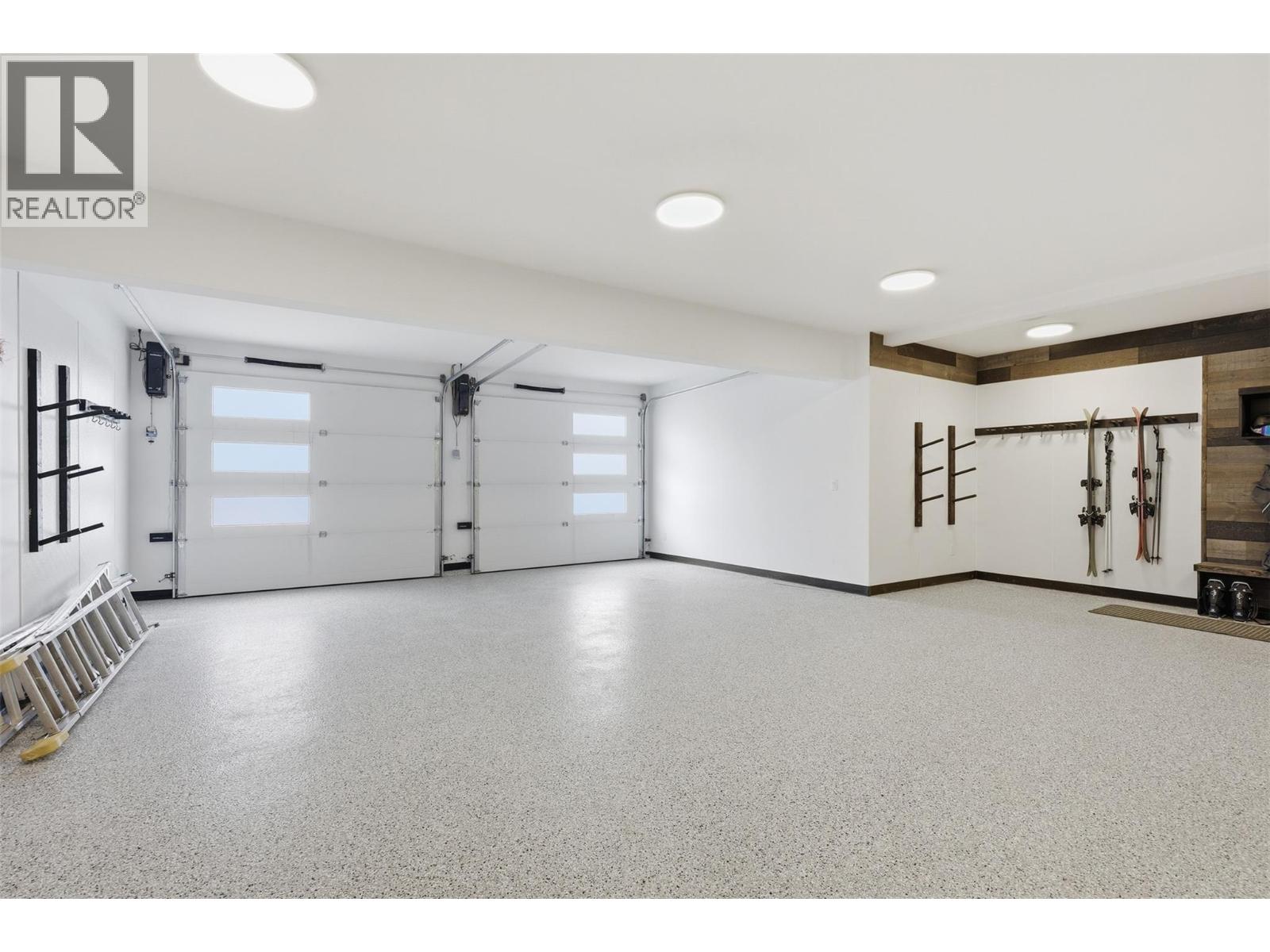 2533 Mountain View Drive, Sun Peaks, British Columbia  V0E 5N0 - Photo 69 - 10384505