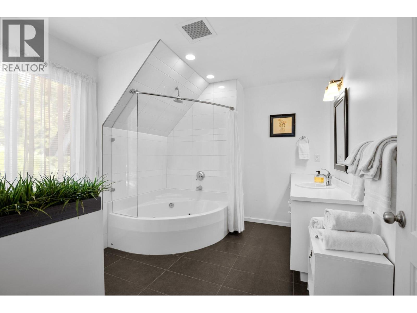 7991 Alpine Road, Kelowna, British Columbia  V1Z 3V8 - Photo 27 - 10384116