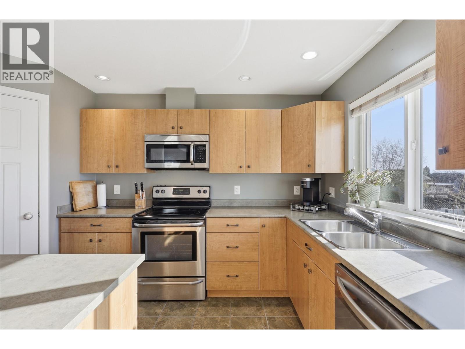 1250 Aberdeen Drive Unit# 7, Kamloops, British Columbia  V1S 0C1 - Photo 14 - 10383429