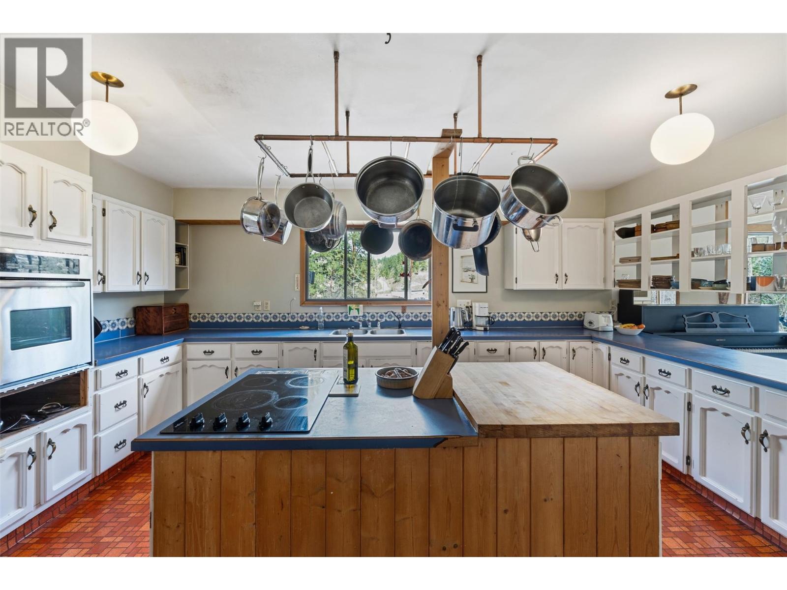 128 Farleigh Lake Road, Penticton, British Columbia  V2A 0E6 - Photo 37 - 10383702