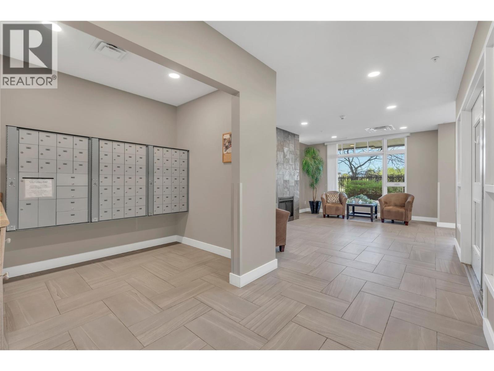 3301 Skaha Lake Road Unit# 201, Penticton, British Columbia  V2A 6G6 - Photo 25 - 10382146