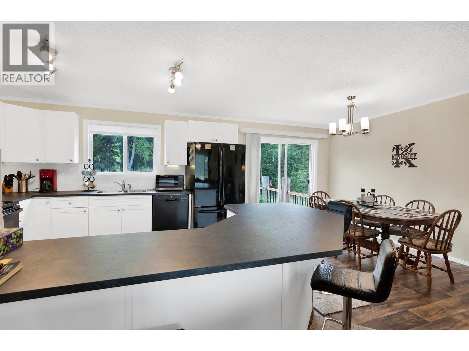 3090 Buffalo Springs Road, Barriere, British Columbia  V0E 1E0 - Photo 15 - 10384536