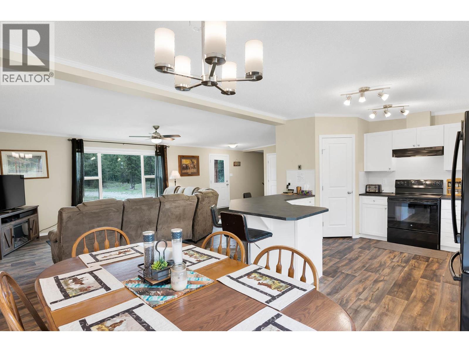 3090 Buffalo Springs Road, Barriere, British Columbia  V0E 1E0 - Photo 17 - 10384536