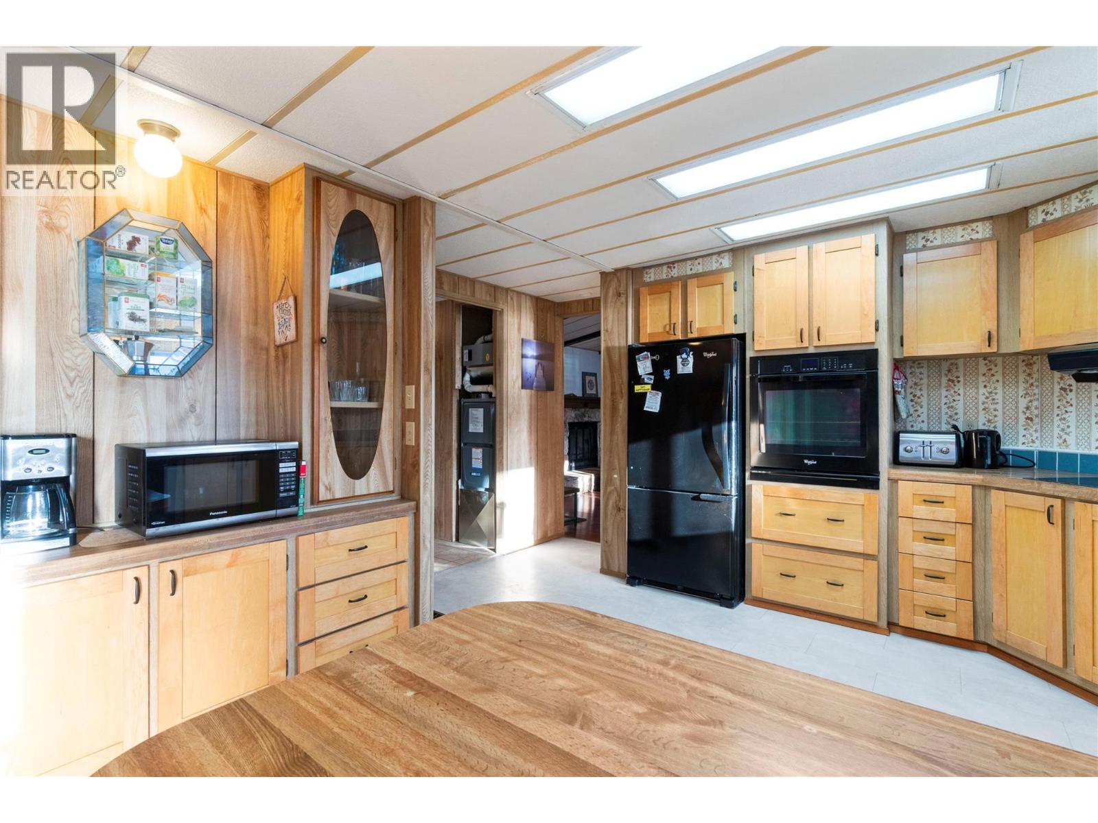 8698 Penwith Way, St. Ives, British Columbia  V0E 1M9 - Photo 12 - 10384525