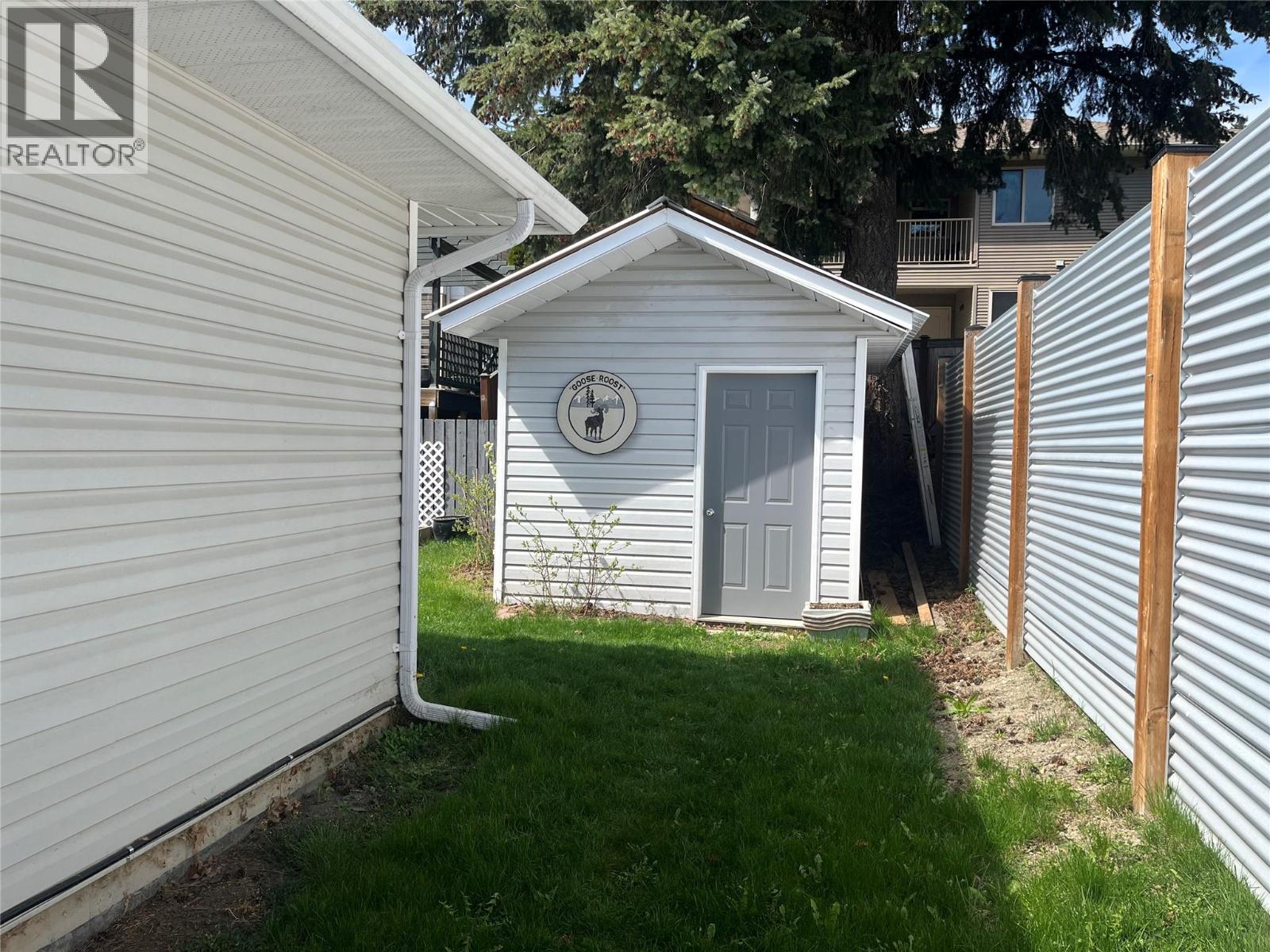 2034 Saddleview Avenue, Lumby, British Columbia  V0E 2G0 - Photo 15 - 10384447