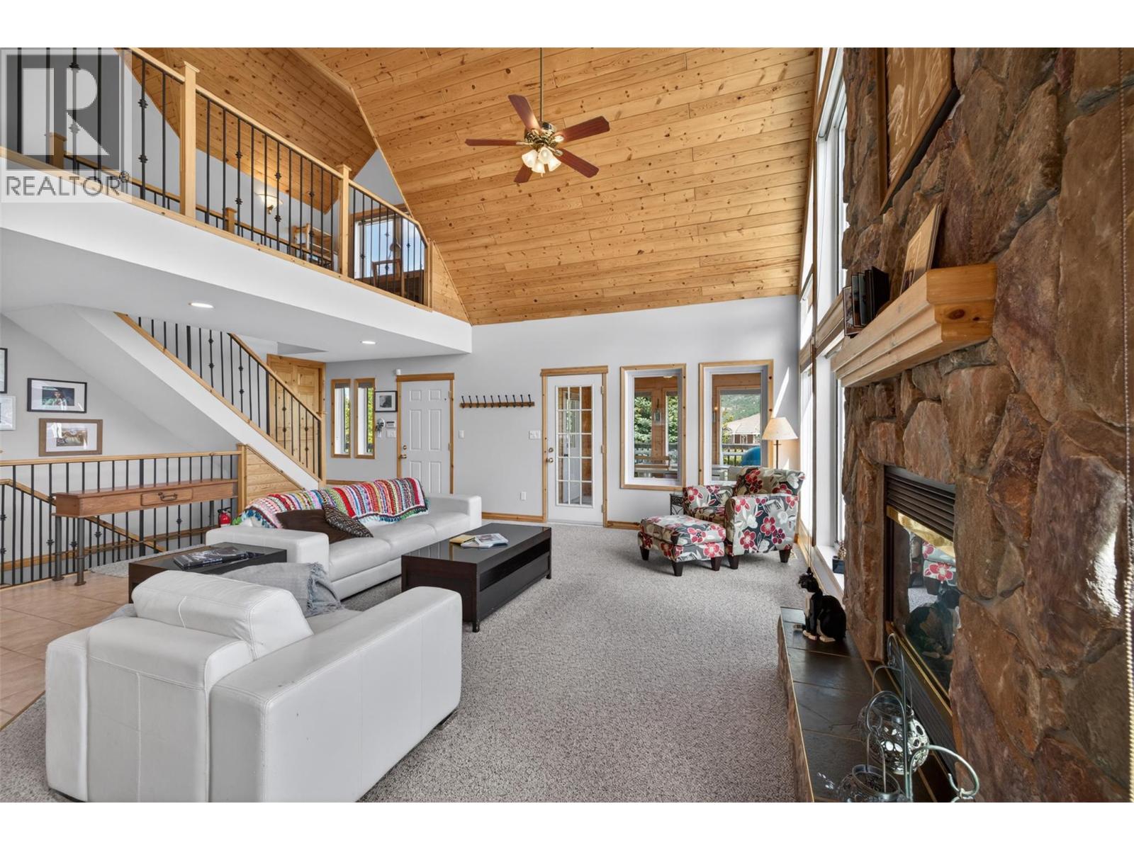 4484 Spruce Bay, Fairmont Hot Springs, British Columbia  V0B 1L2 - Photo 17 - 10384391