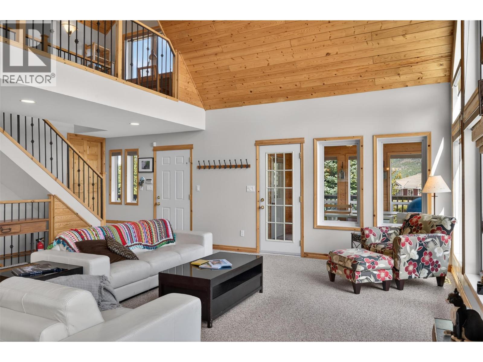 4484 Spruce Bay, Fairmont Hot Springs, British Columbia  V0B 1L2 - Photo 18 - 10384391