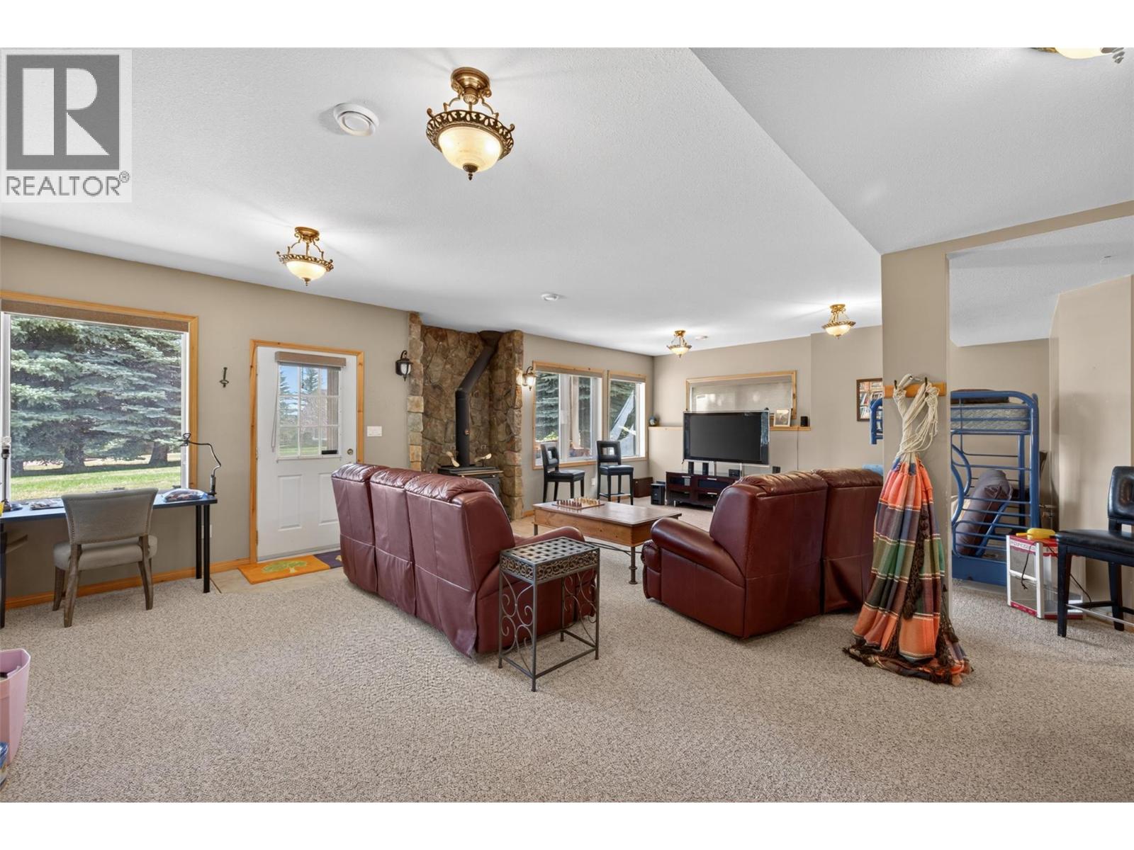 4484 Spruce Bay, Fairmont Hot Springs, British Columbia  V0B 1L2 - Photo 42 - 10384391