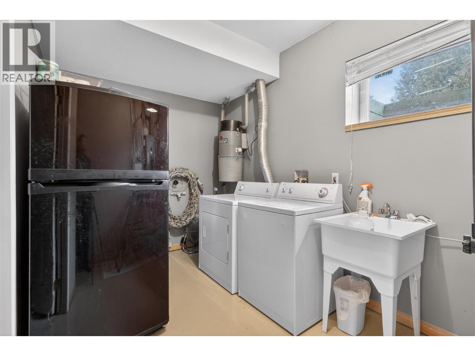 4484 Spruce Bay, Fairmont Hot Springs, British Columbia  V0B 1L2 - Photo 48 - 10384391