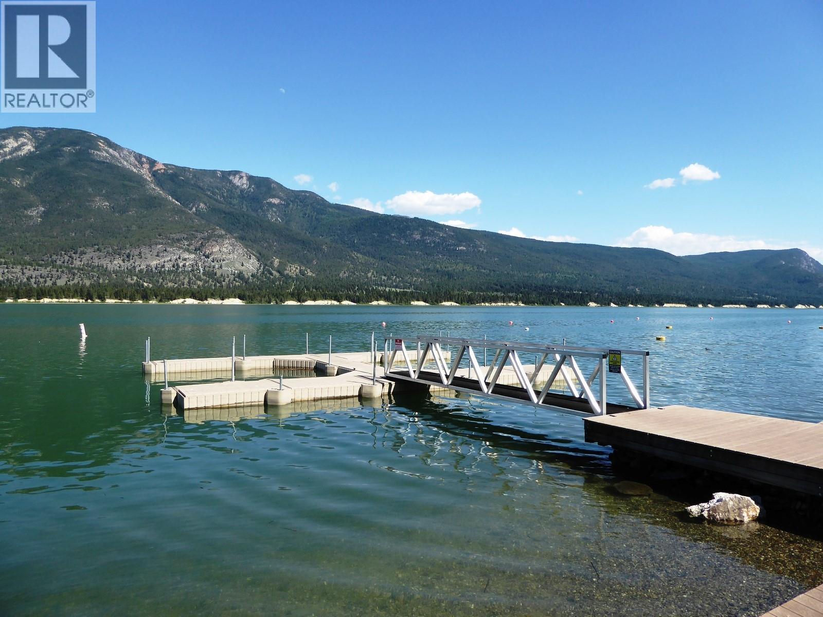 4484 Spruce Bay, Fairmont Hot Springs, British Columbia  V0B 1L2 - Photo 5 - 10384391