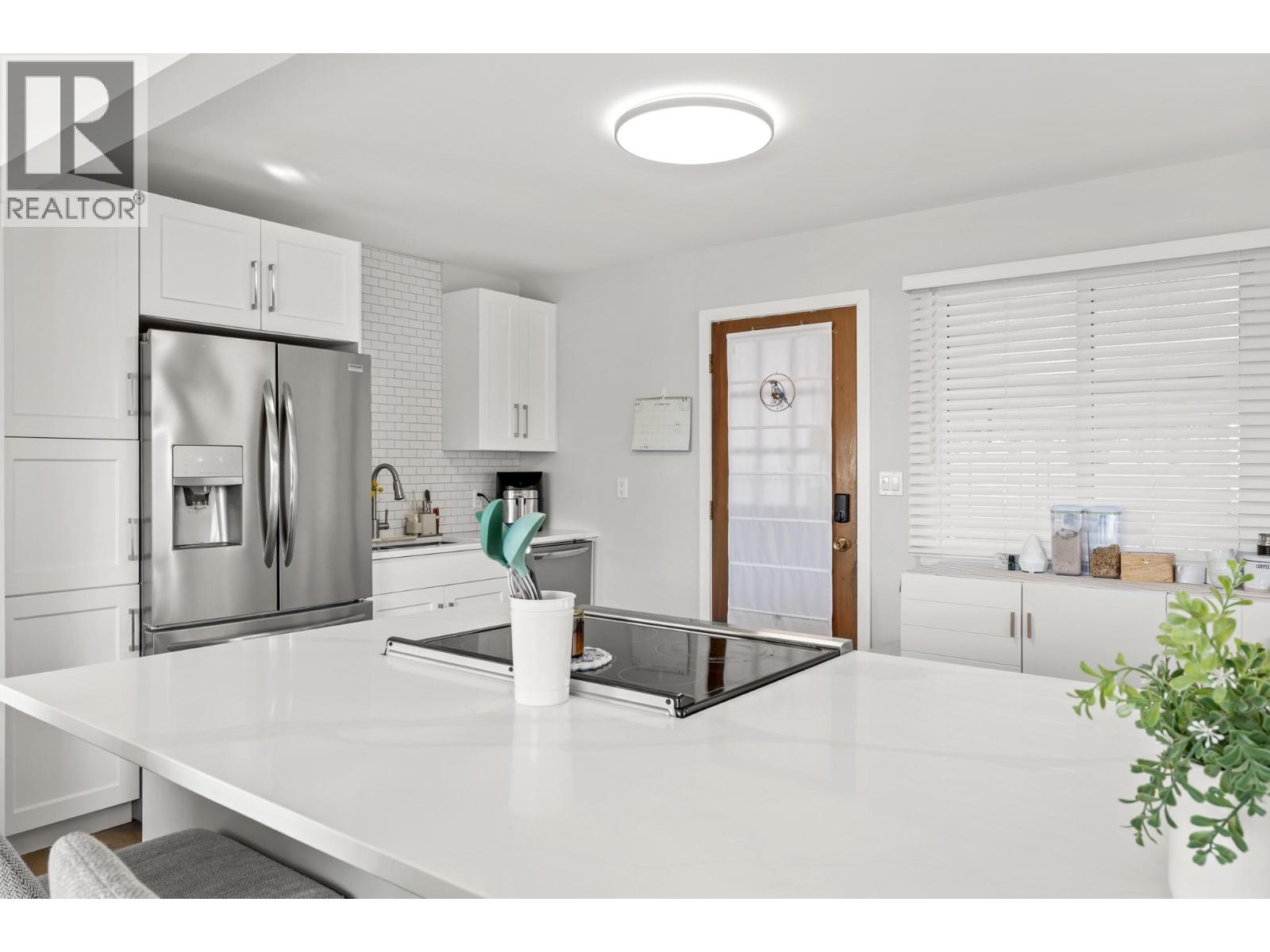 1390 Mountain Avenue, Kelowna, British Columbia  V1Y 7H4 - Photo 10 - 10384388