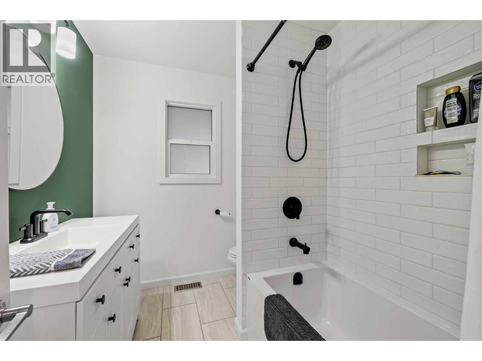 1390 Mountain Avenue, Kelowna, British Columbia  V1Y 7H4 - Photo 17 - 10384388