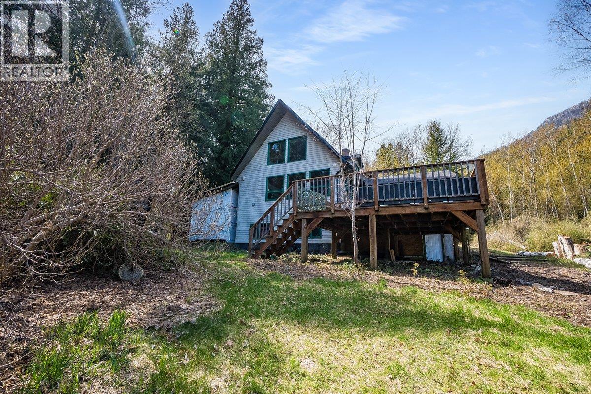 4408 Slocan  River Road, Winlaw, British Columbia  V0G 2J0 - Photo 45 - 10384353