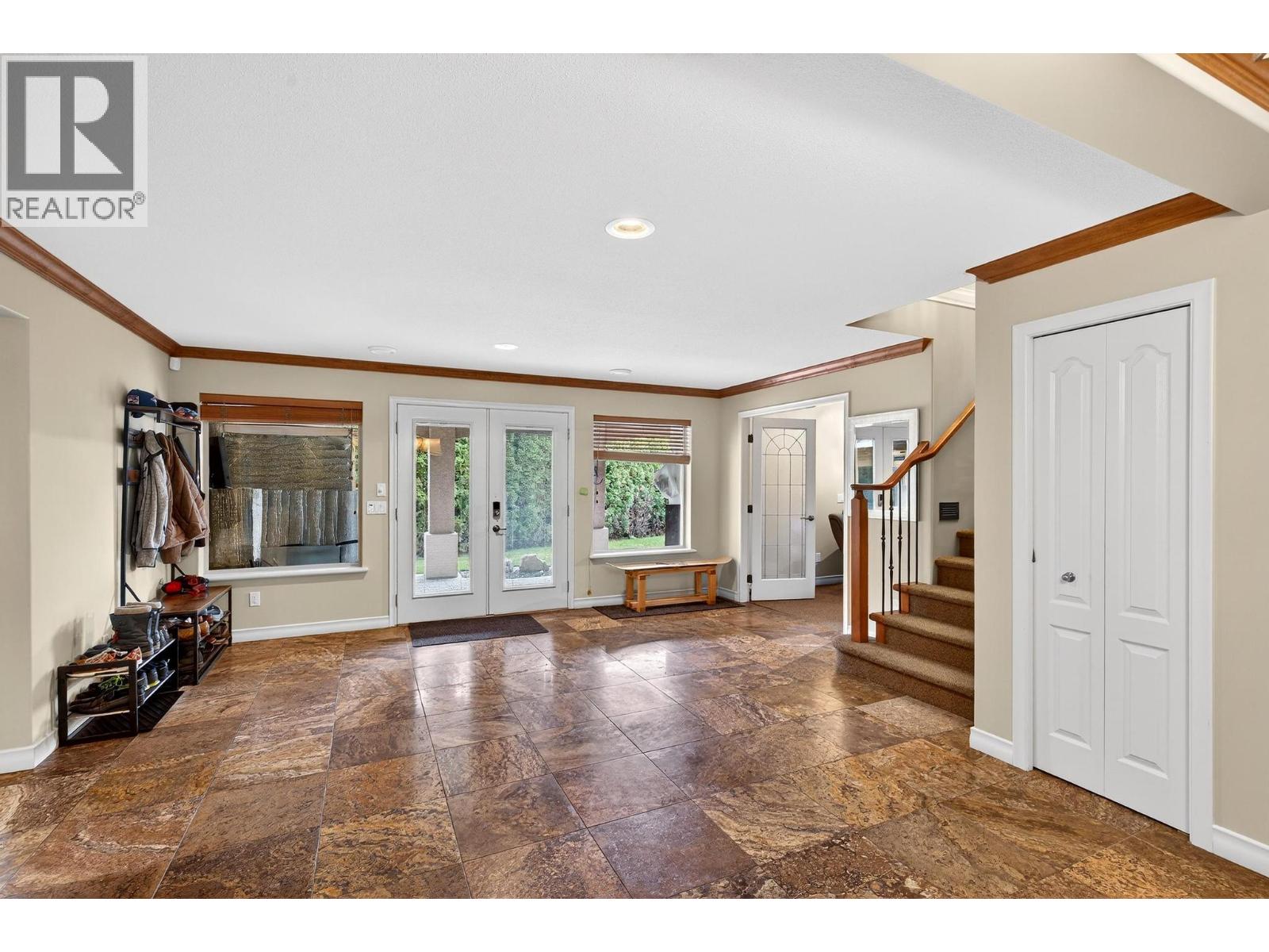 2288 Capistrano Drive, Kelowna, British Columbia  V1V 2A2 - Photo 24 - 10382435