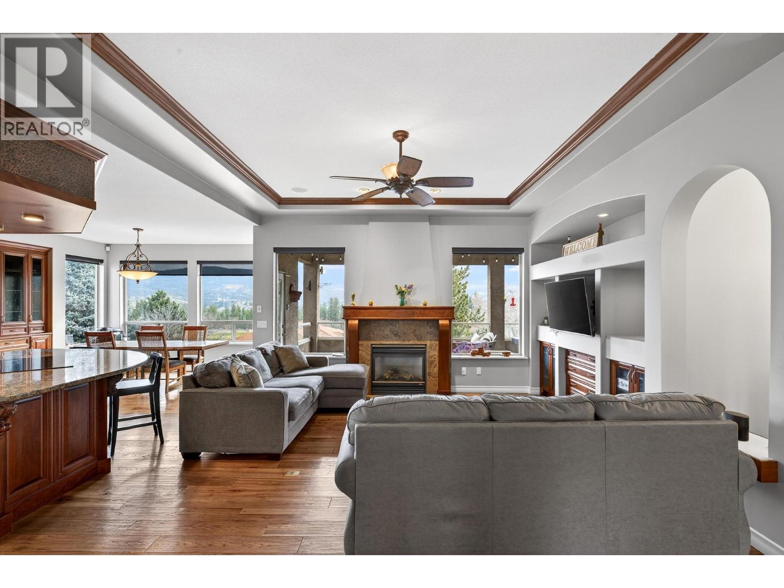 2288 Capistrano Drive, Kelowna, British Columbia  V1V 2A2 - Photo 3 - 10382435