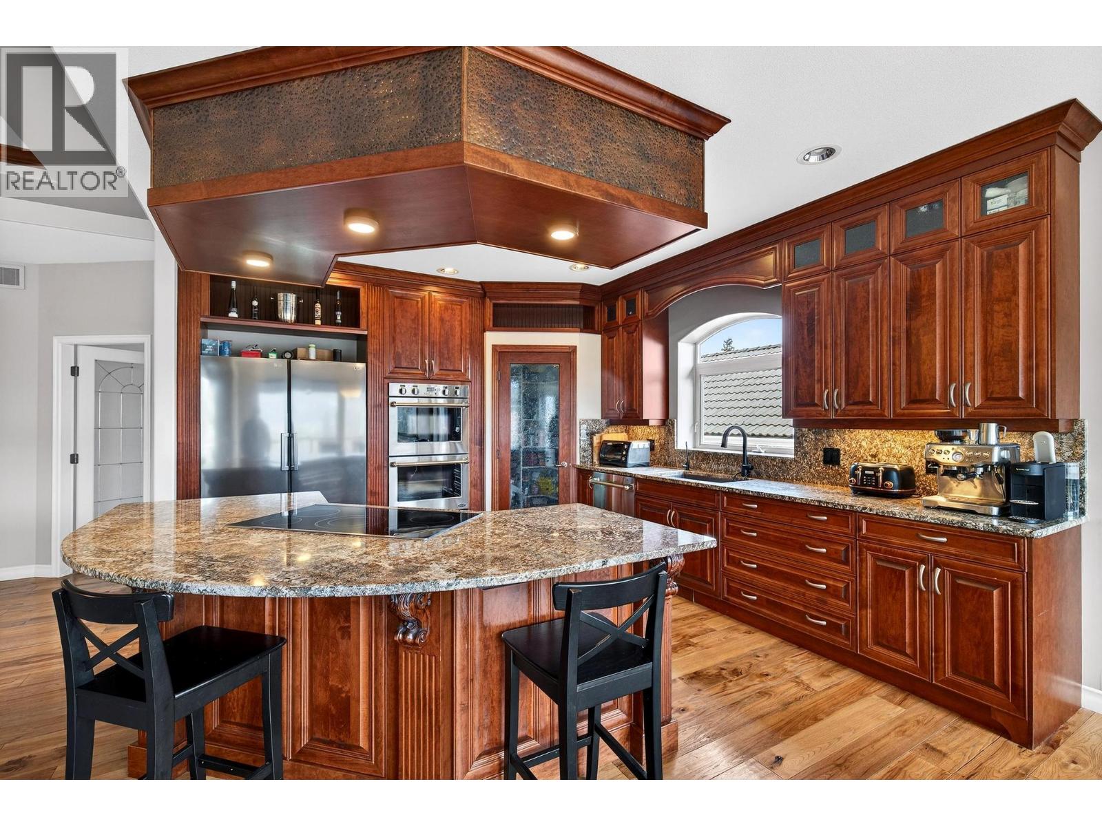 2288 Capistrano Drive, Kelowna, British Columbia  V1V 2A2 - Photo 9 - 10382435