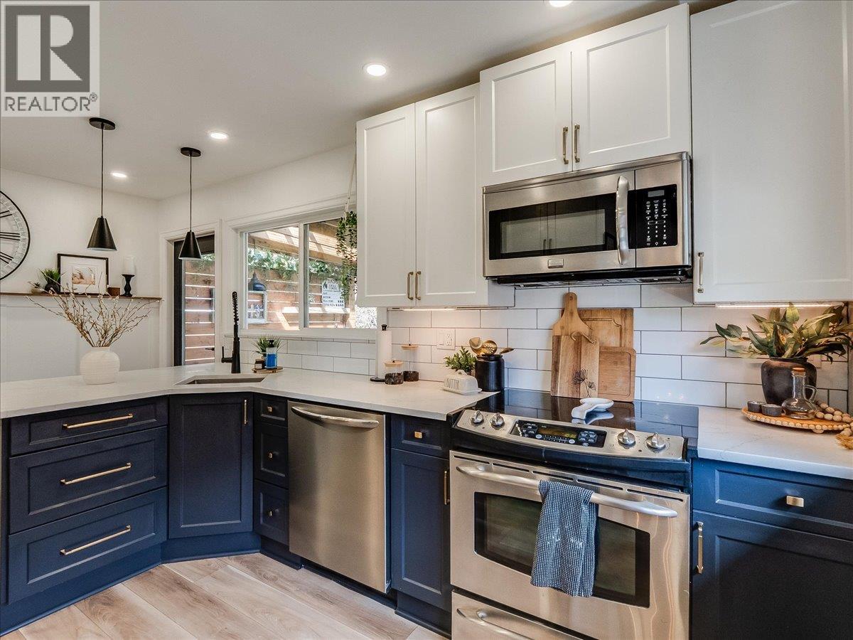 3461 Aster Drive, Trail, British Columbia  V1R 2X2 - Photo 11 - 10384382